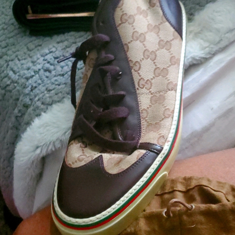 Gucci Wingtip Canvas